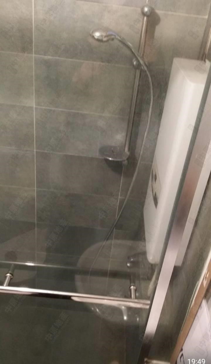 Unit Interior-Bathroom