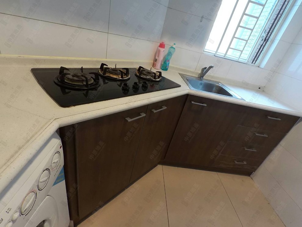 Unit Interior-Kitchen