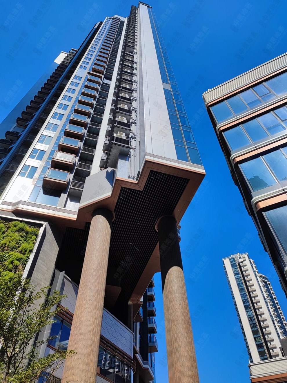 Building-Outlook
