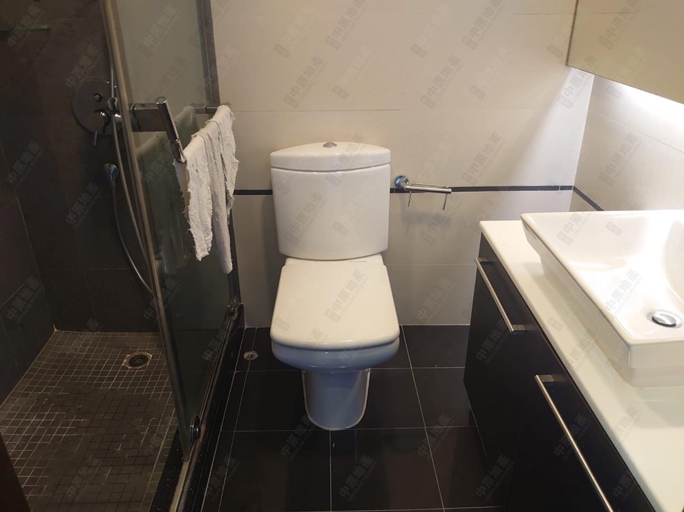 Unit Interior-Bathroom