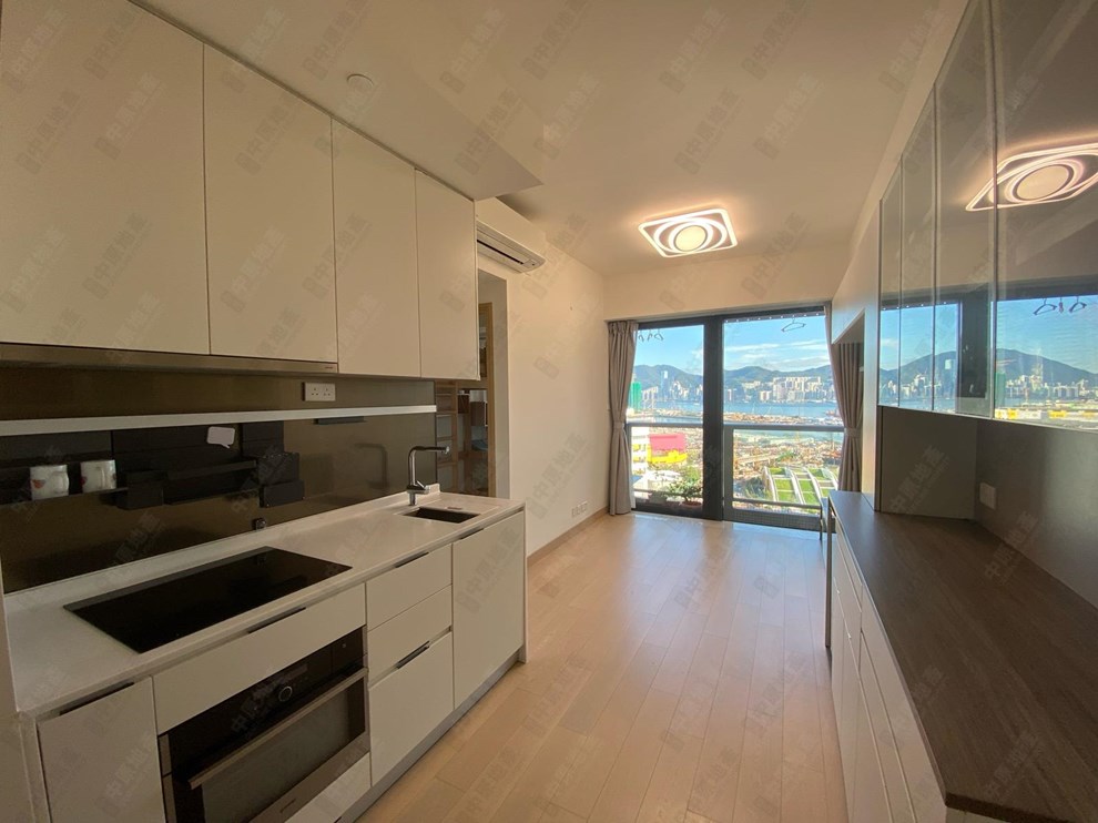Unit Interior-Kitchen