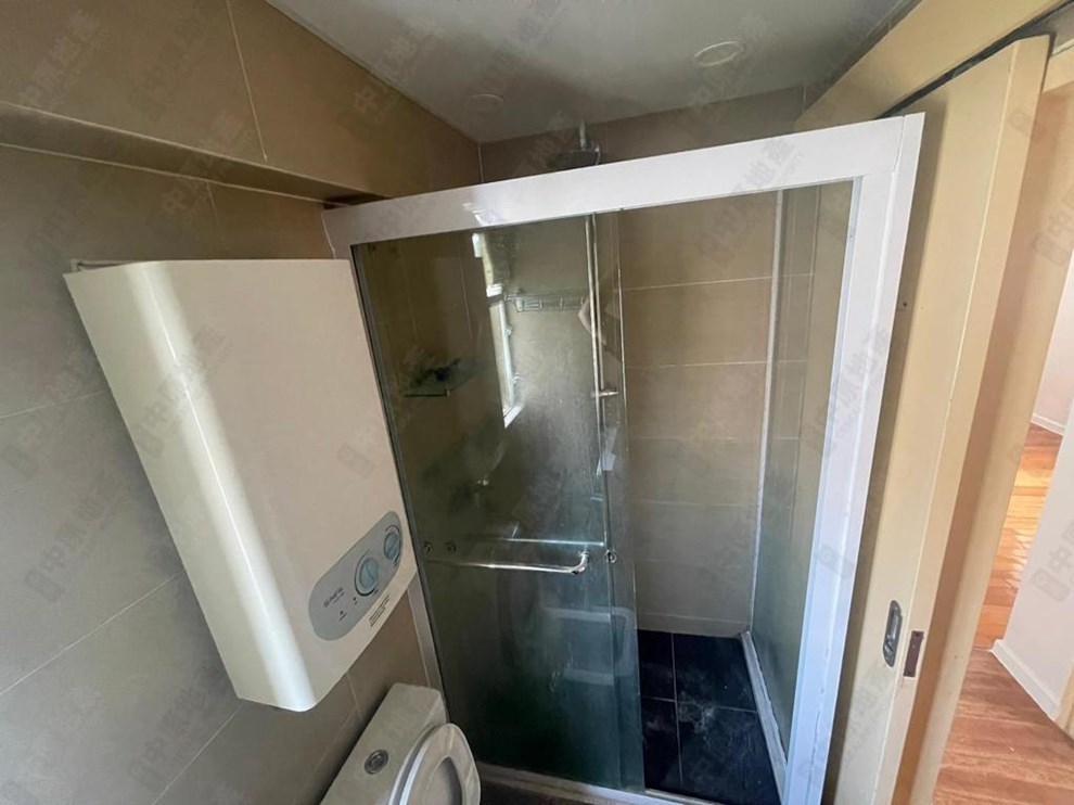 Unit Interior-Bathroom