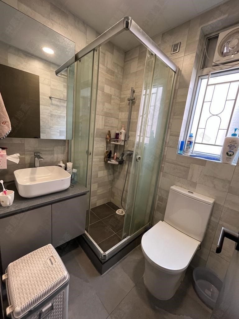 Unit Interior-Bathroom