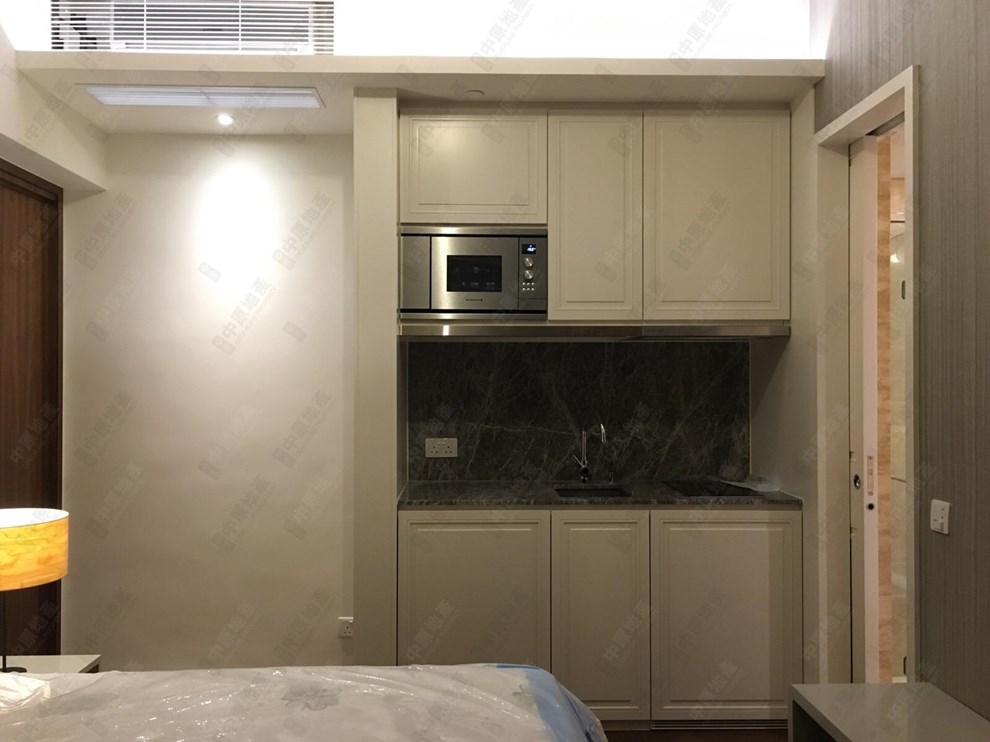 Unit Interior-Kitchen