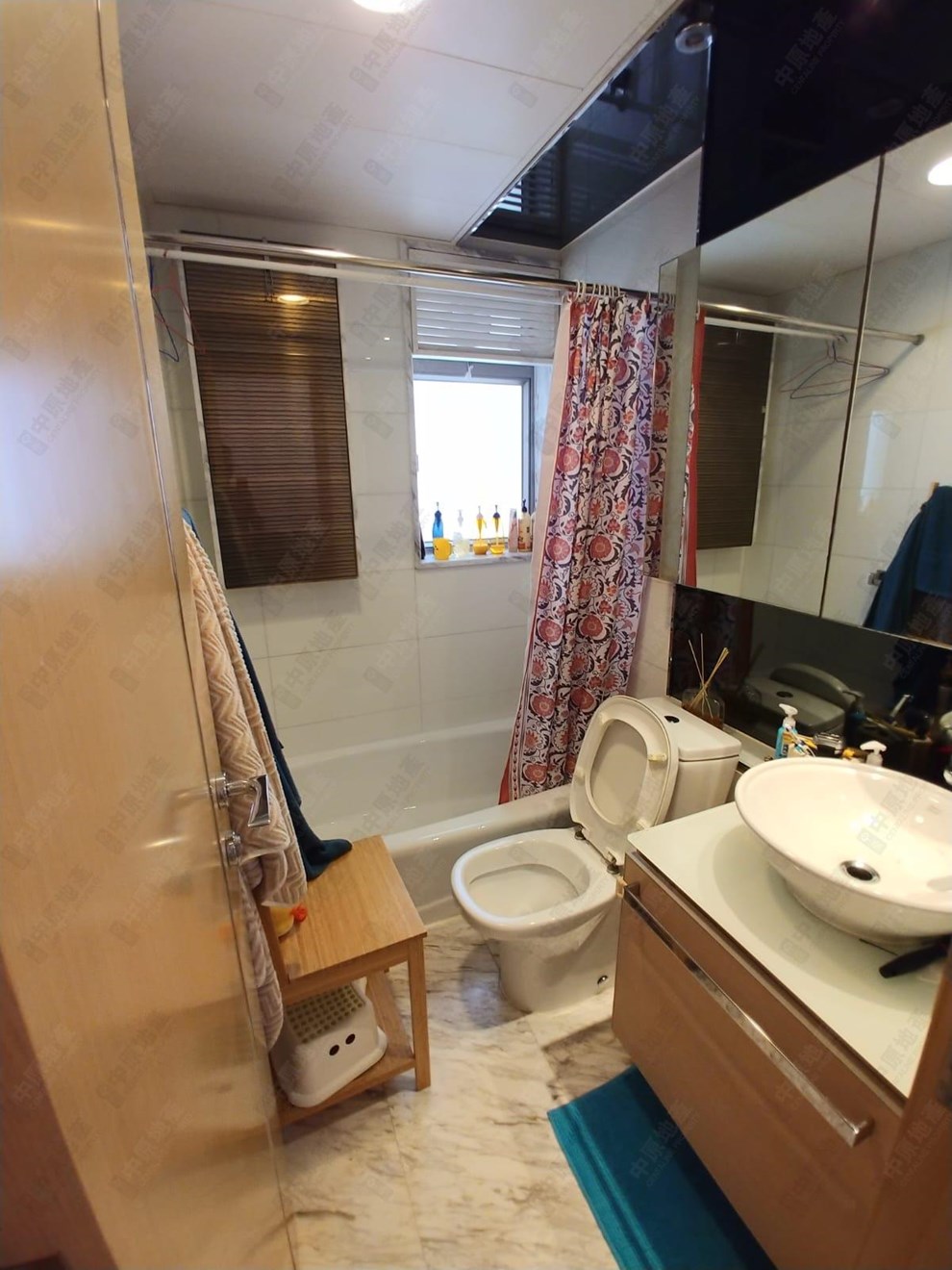 Unit Interior-Washroom