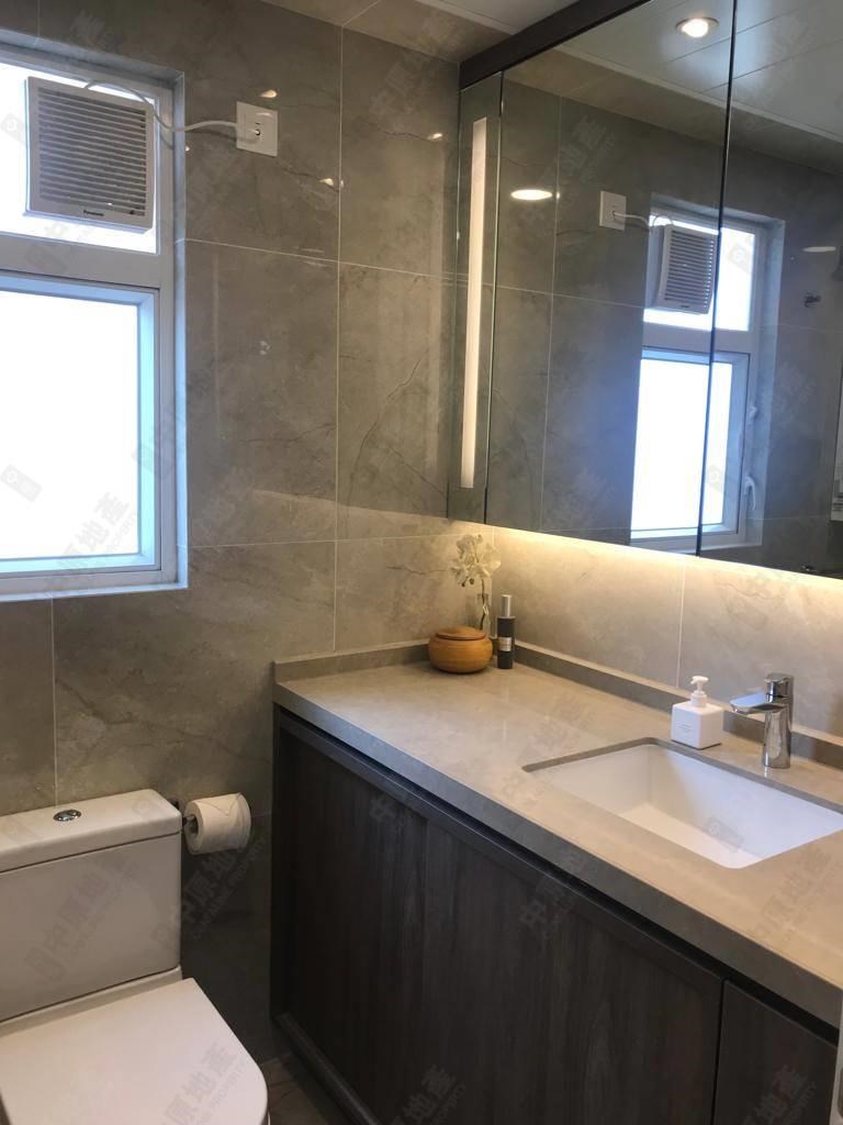 Unit Interior-Bathroom