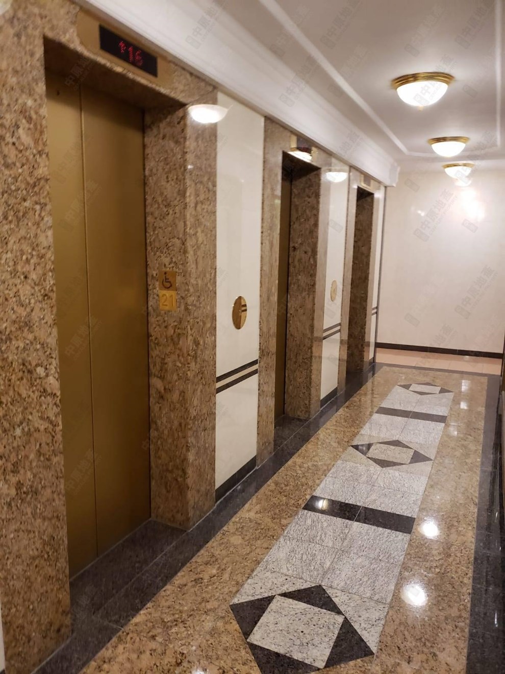 Building-Elevator