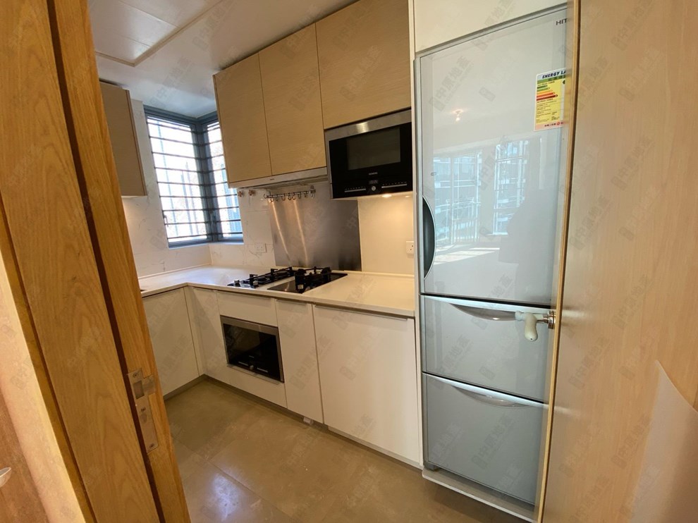 Unit Interior-Kitchen