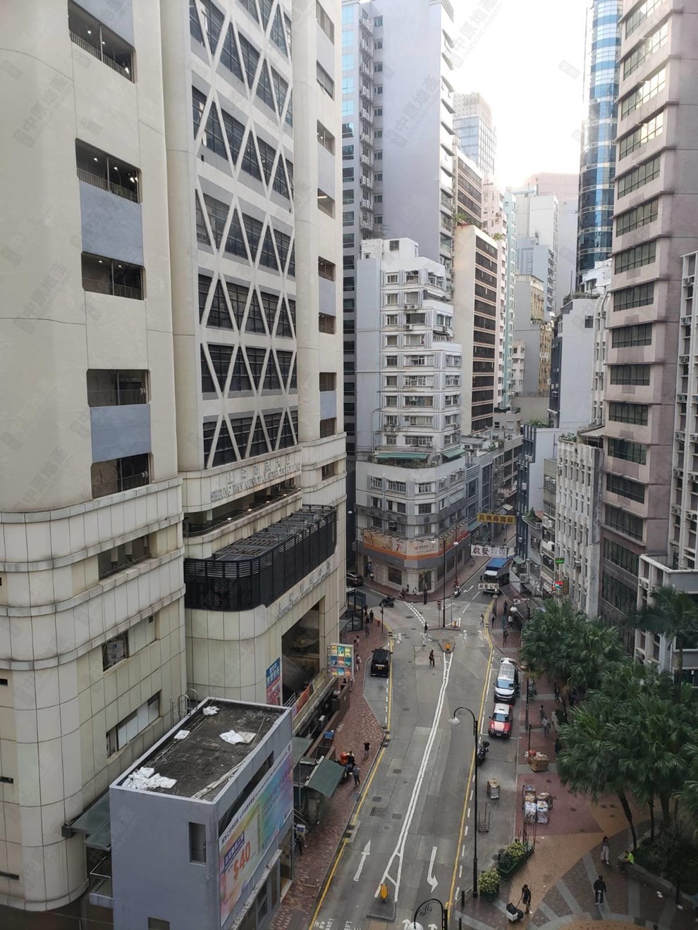 窗外景觀-由睡房