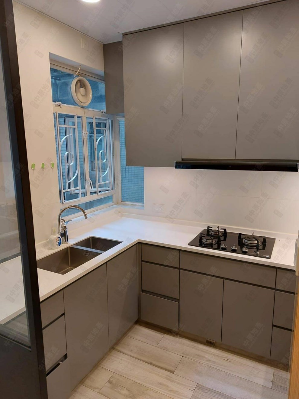 Unit Interior-Kitchen