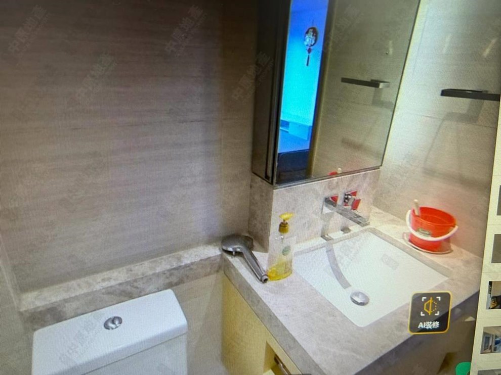 Unit Interior-Bathroom