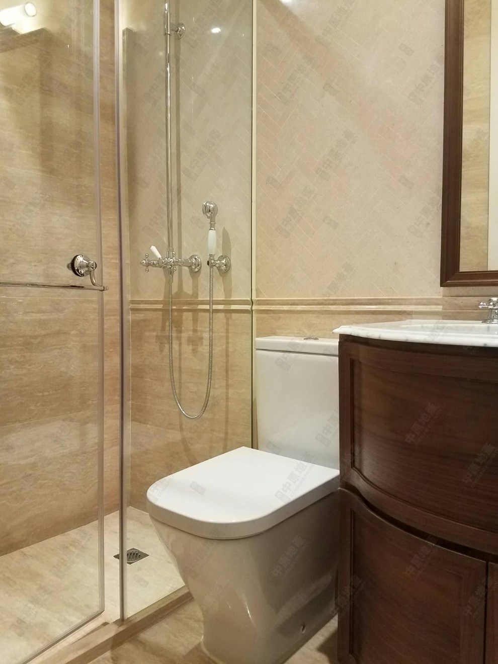 Unit Interior-Bathroom