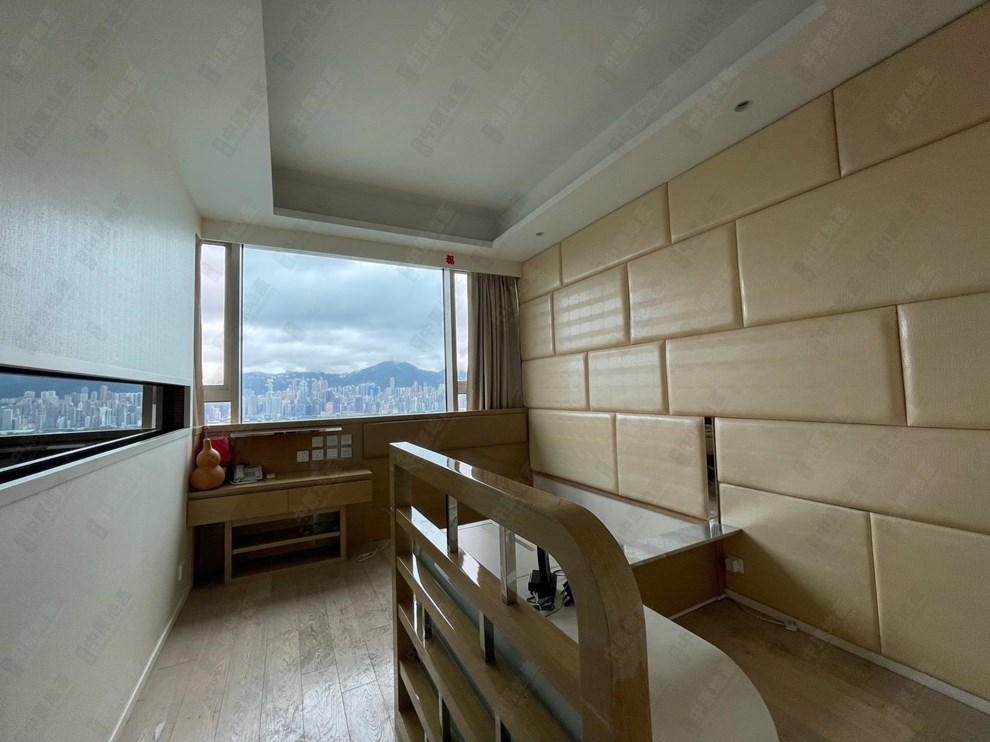 Unit Interior-Master Bedroom