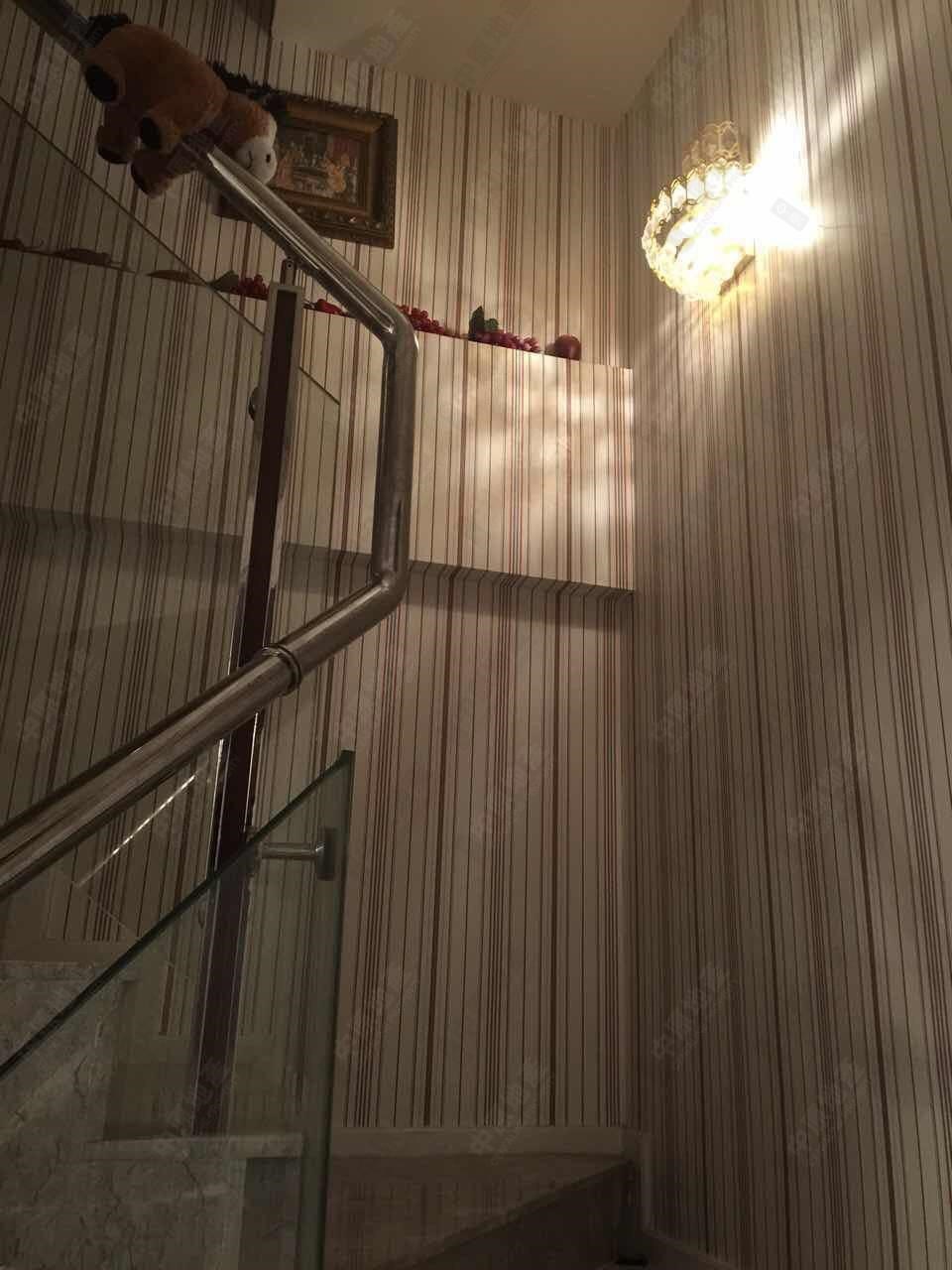 單位內部-內置樓梯