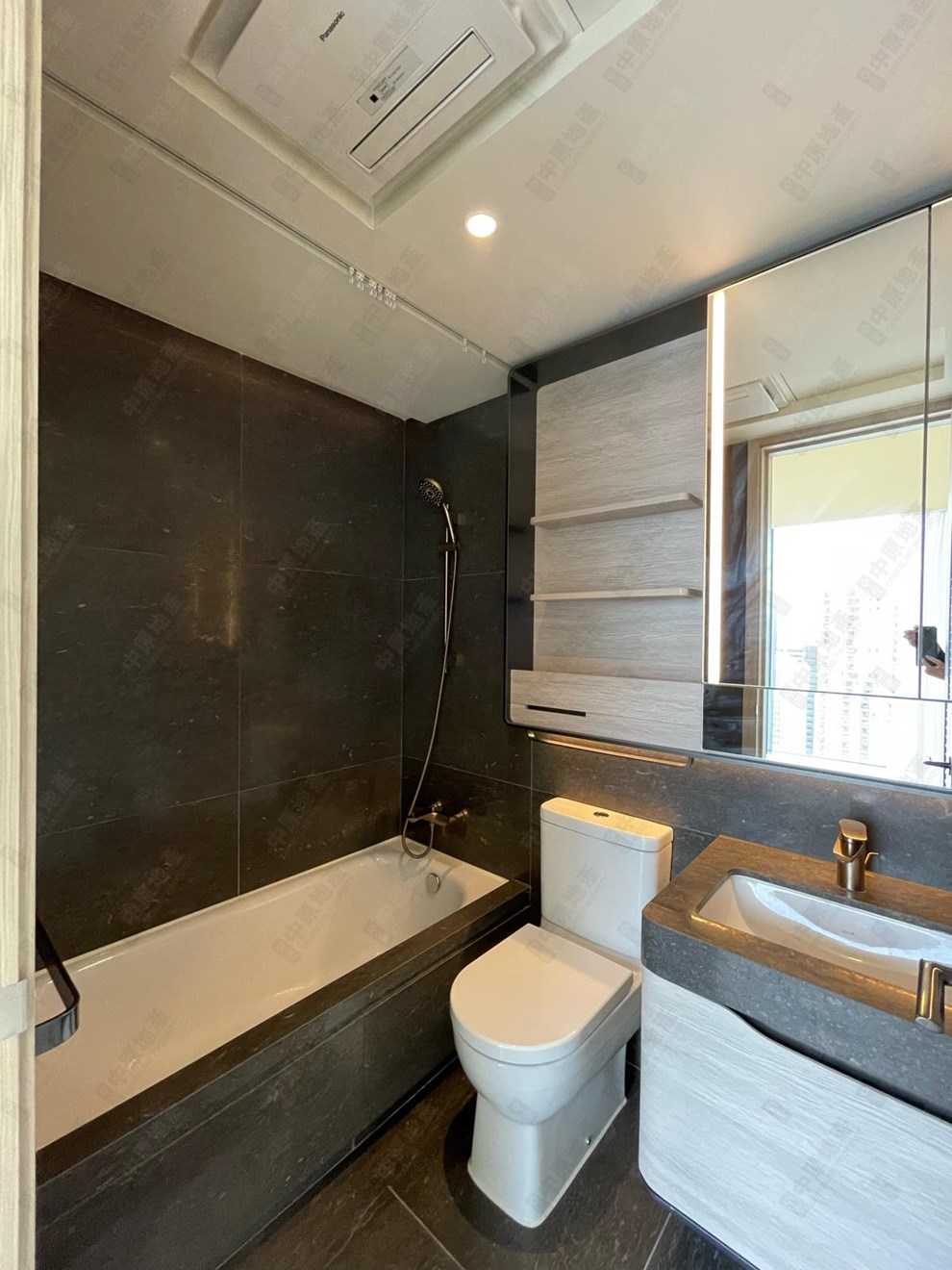 Unit Interior-Washroom