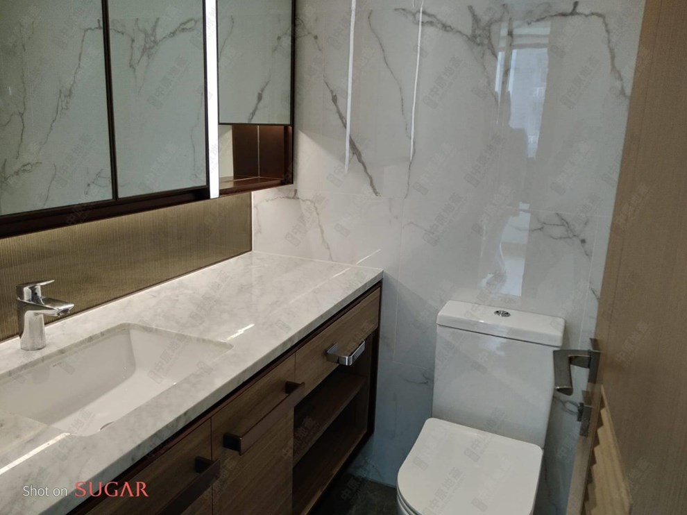 Unit Interior-Bathroom