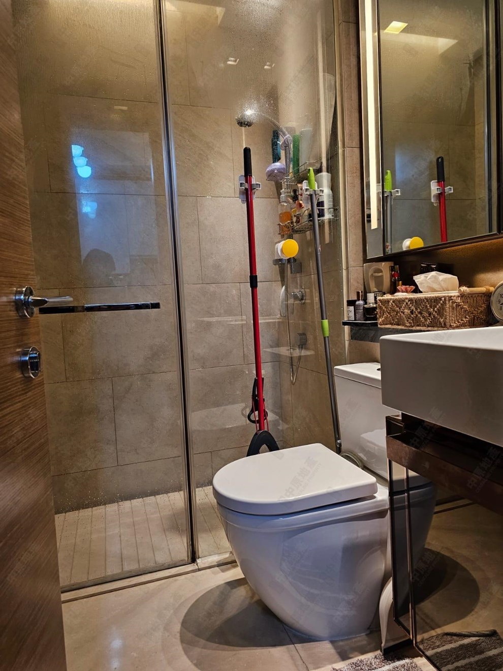 Unit Interior-Bathroom