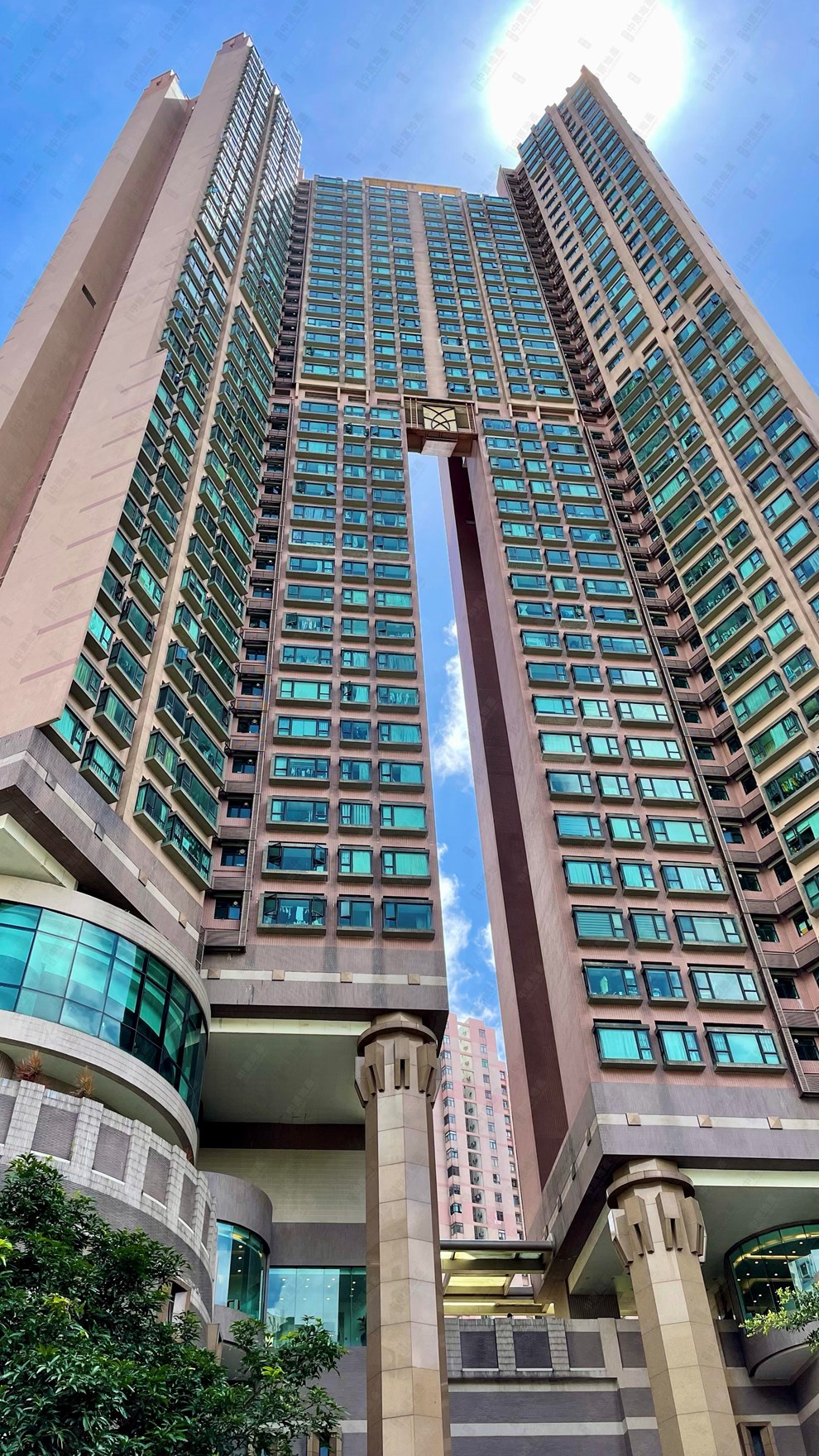Building-Outlook