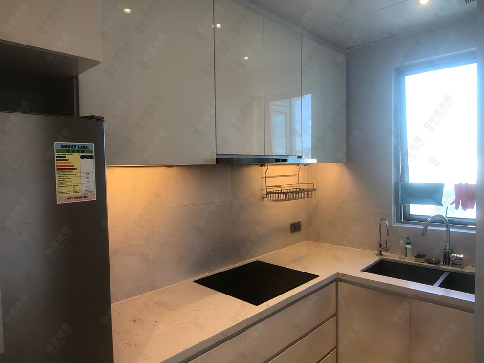 Unit Interior-Kitchen
