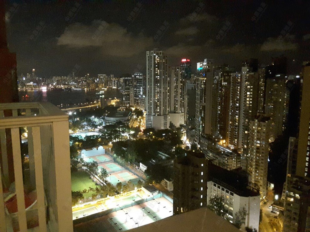 窗外景观-由客厅