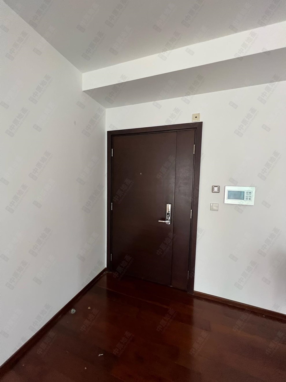 Unit Interior-Door