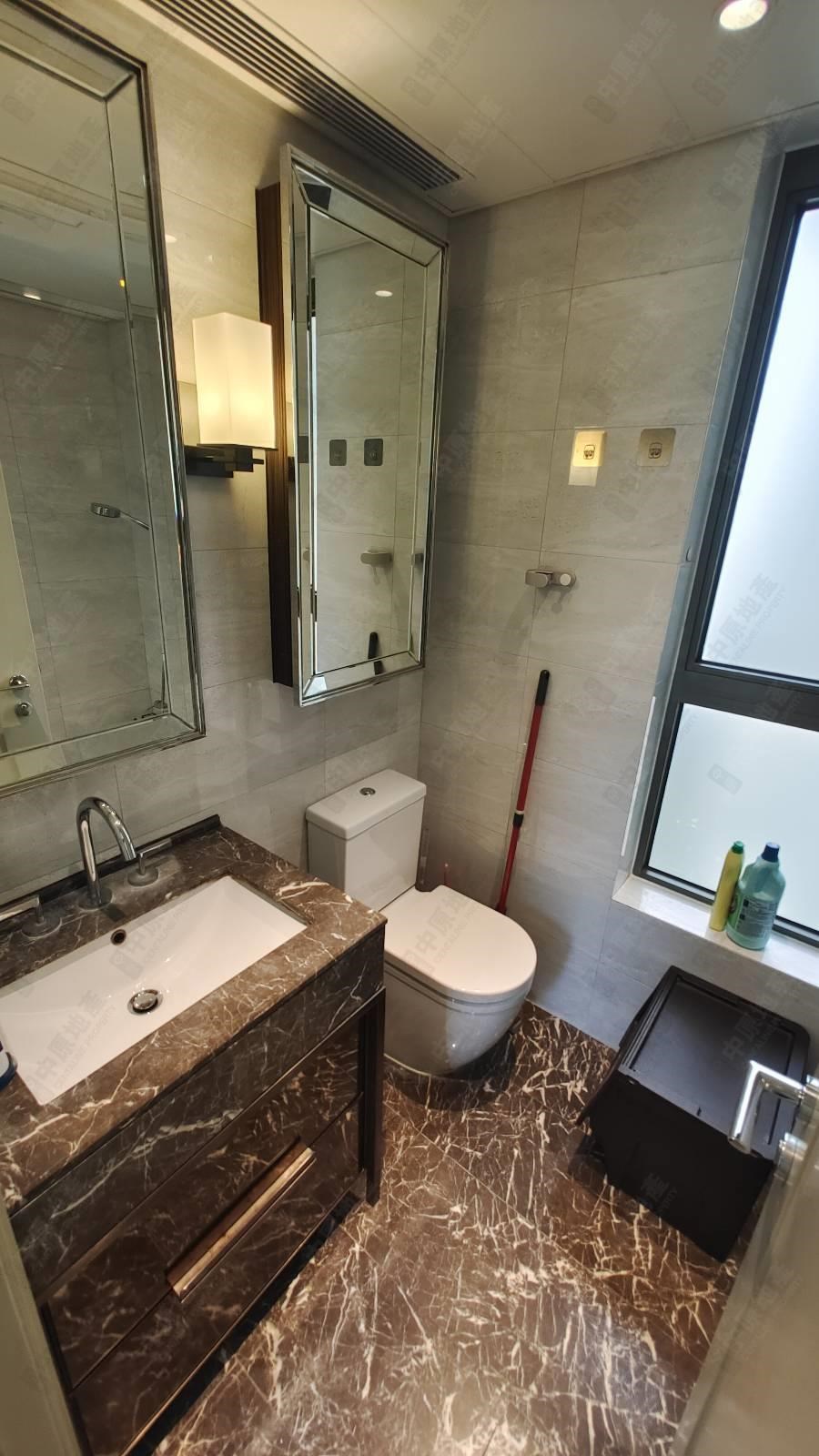 Unit Interior-Bathroom