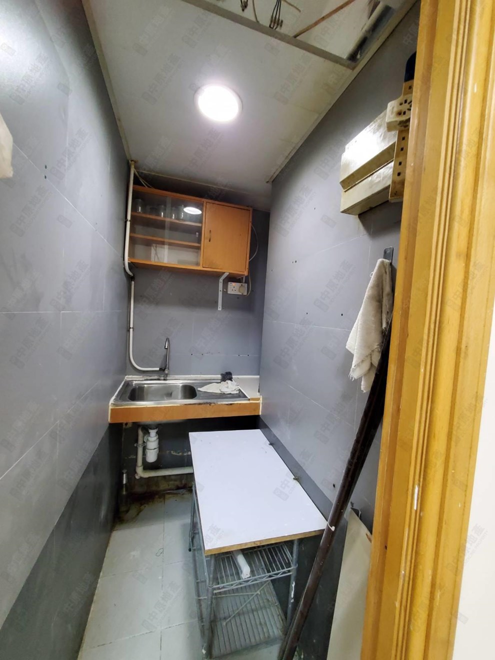 Unit Interior-Kitchen