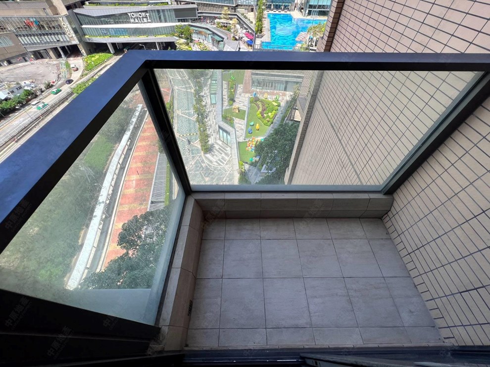 Unit Exterior-Balcony
