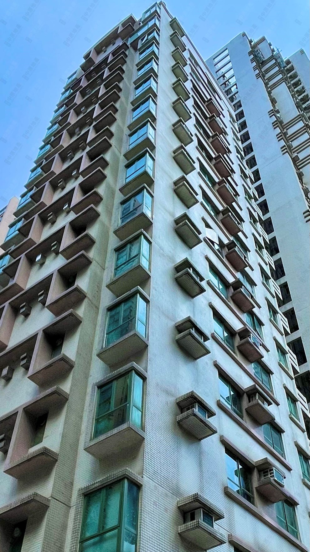 Building-Outlook