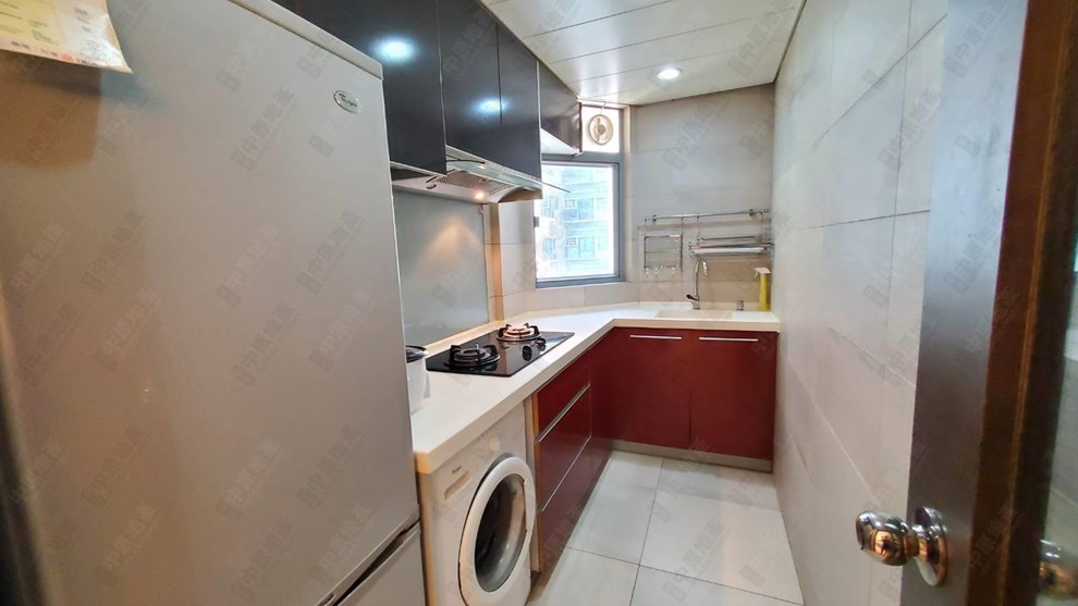 Unit Interior-Kitchen