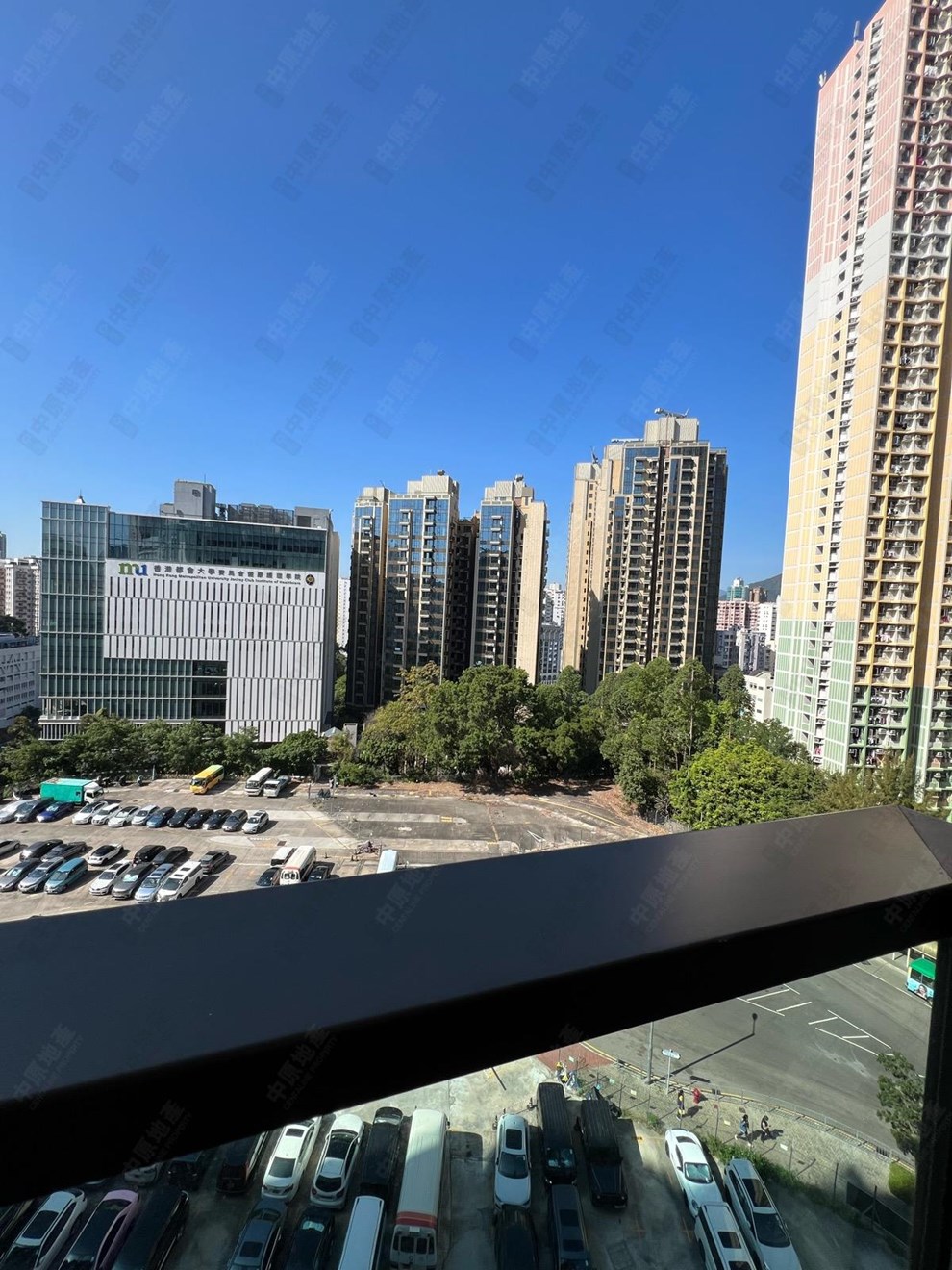窗外景觀-由客廳