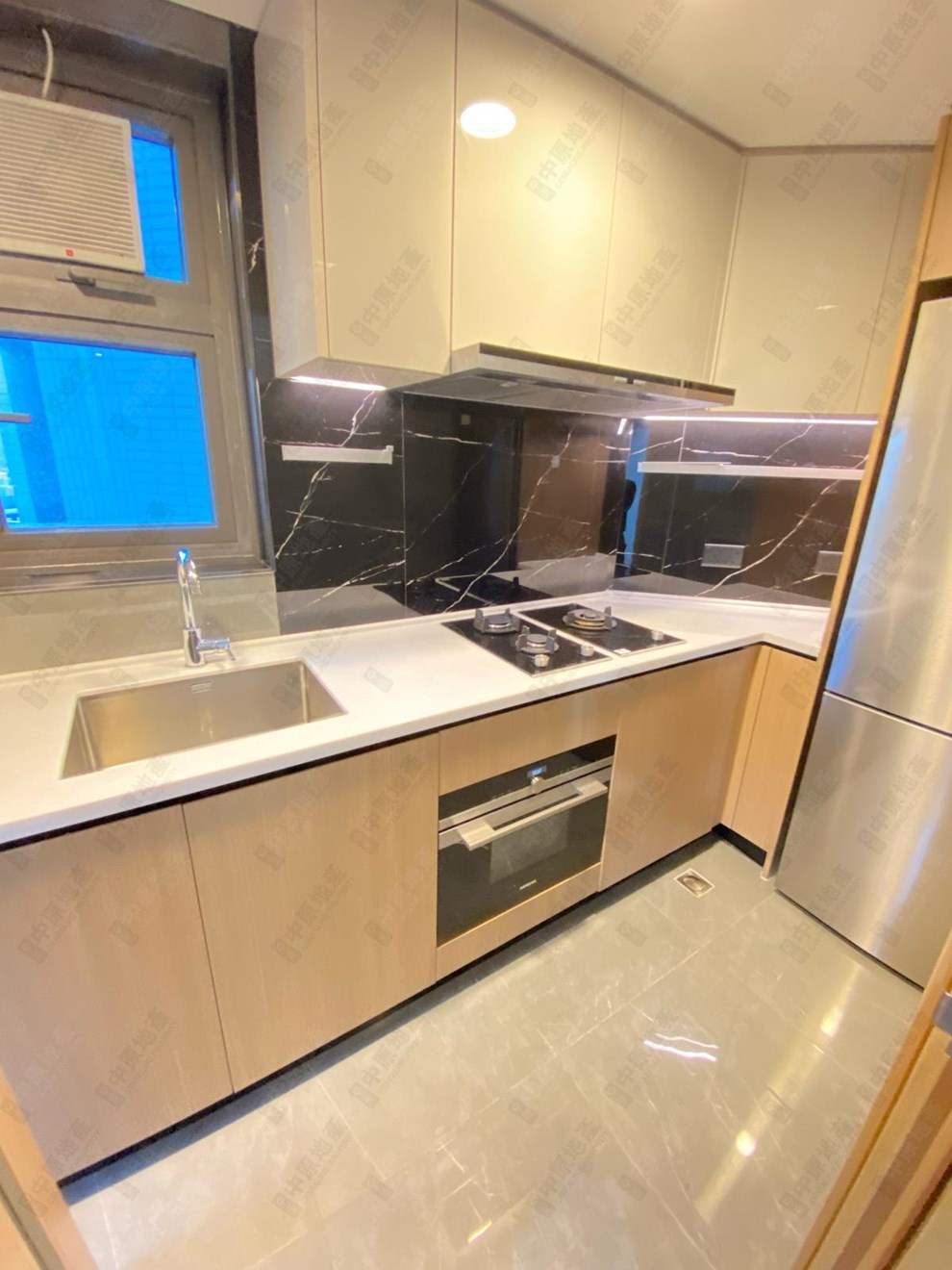 Unit Interior-Kitchen