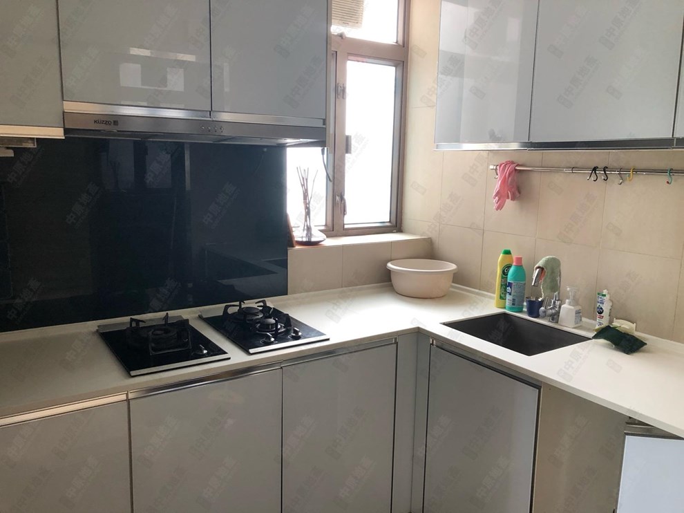 Unit Interior-Kitchen