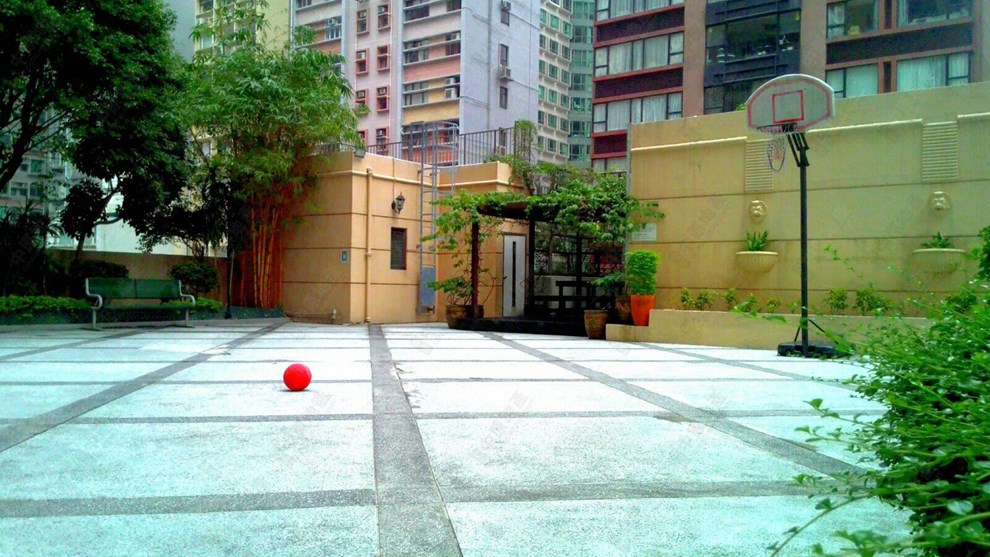 Estate-Podium