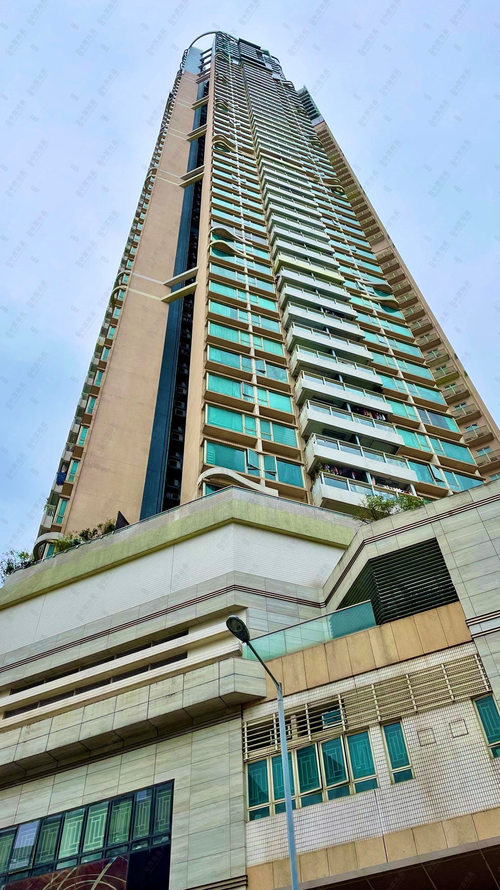 Building-Outlook