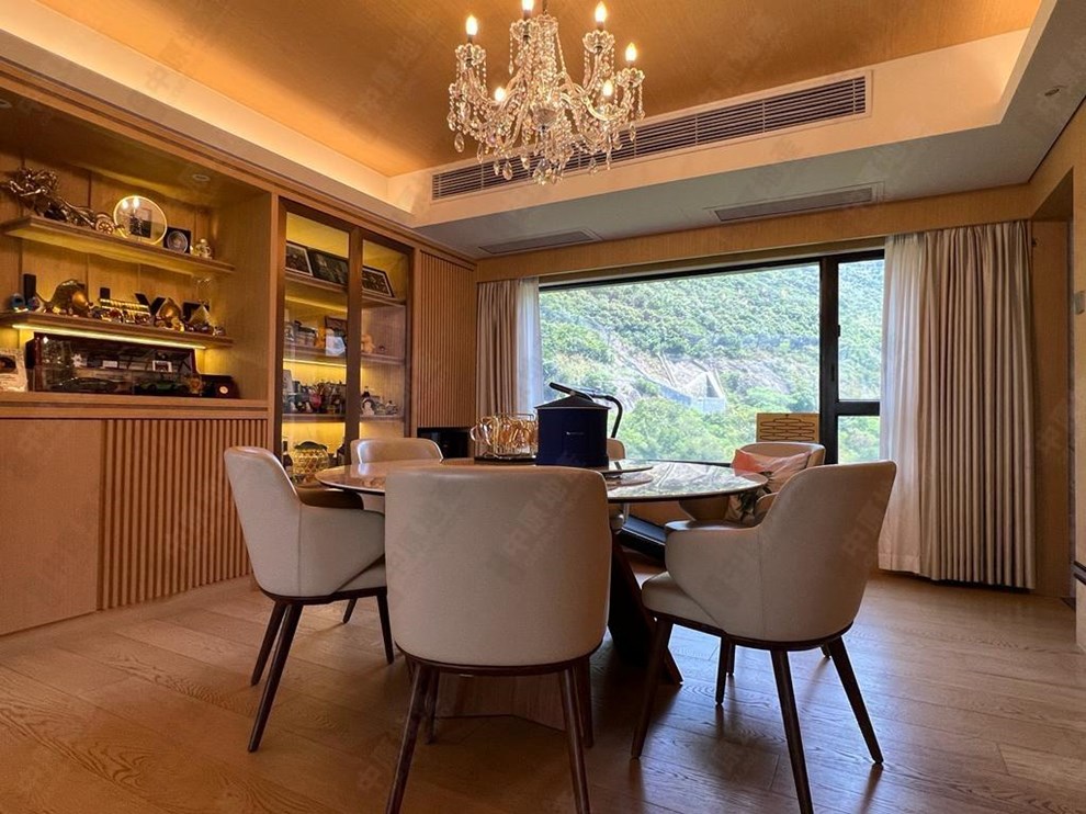 Unit Interior-Dining Room