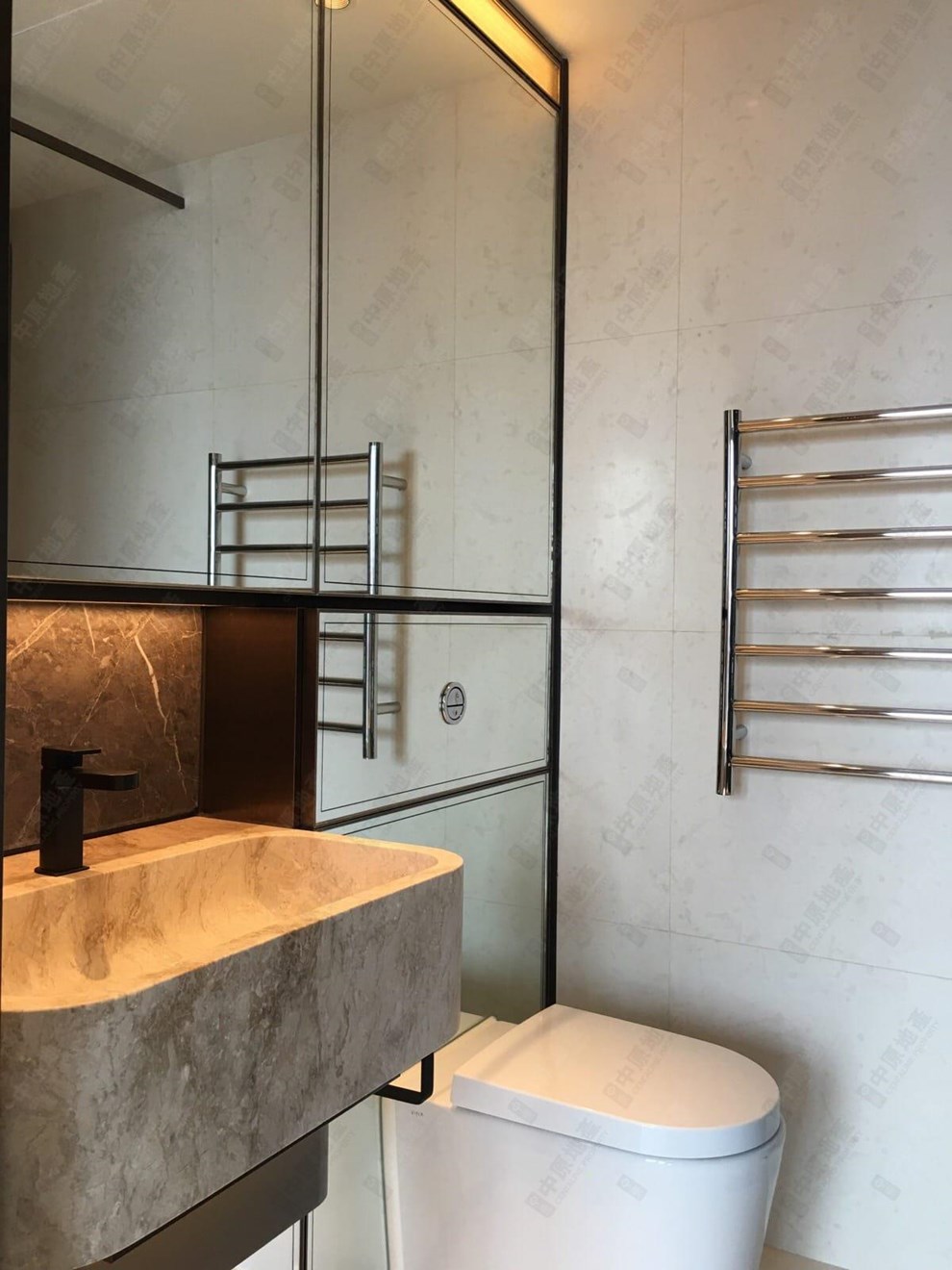 Unit Interior-Bathroom