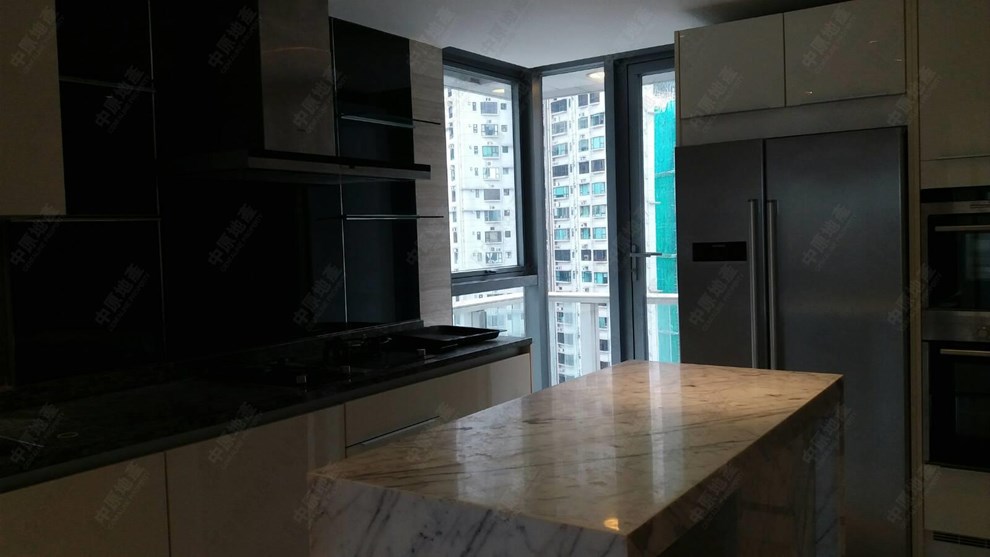 Unit Interior-Kitchen