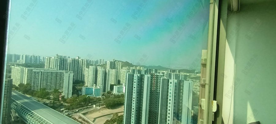 世宙 1座, 相片