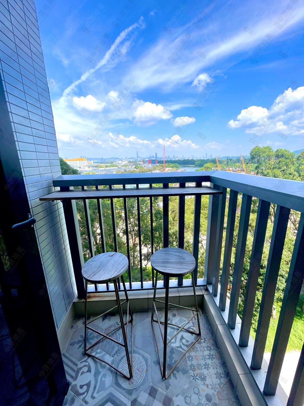 Unit Exterior-Balcony
