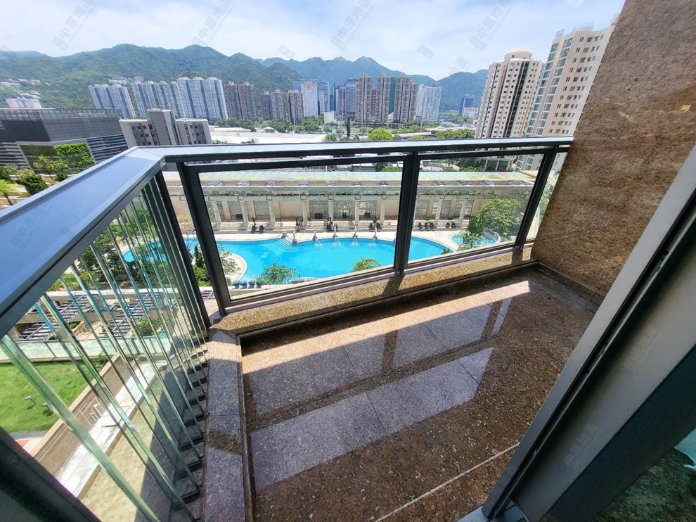 Unit Exterior-Balcony