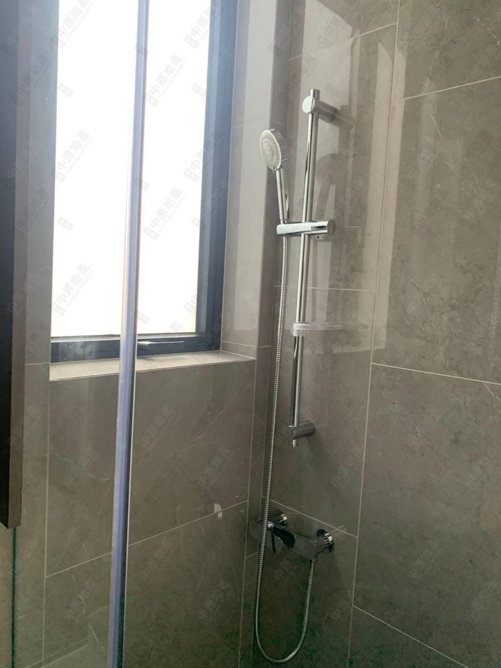 Unit Interior-Bathroom