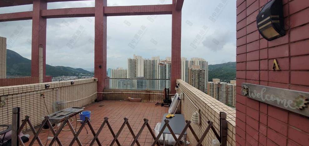 Unit Exterior-Roof
