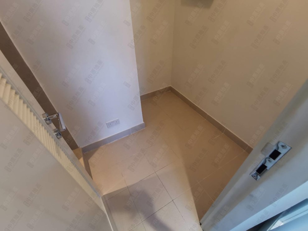 Unit Interior-Maids Room