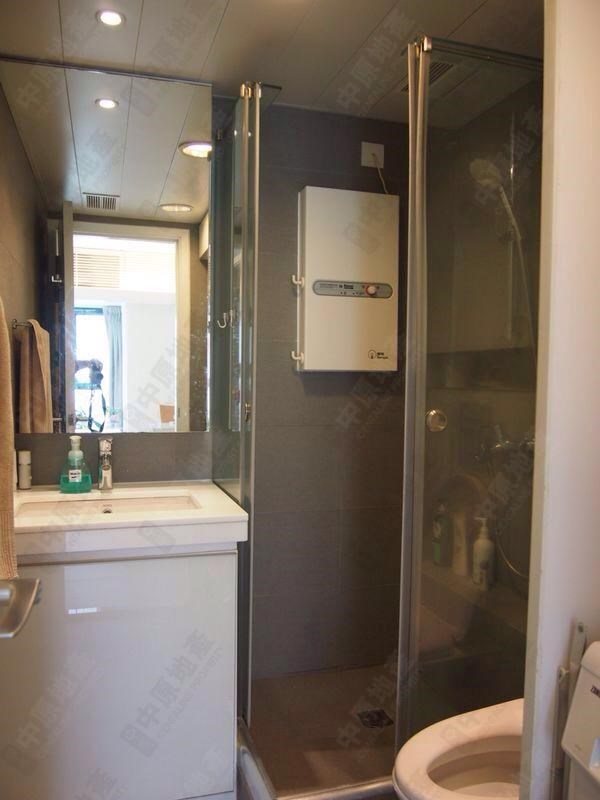 Unit Interior-Bathroom