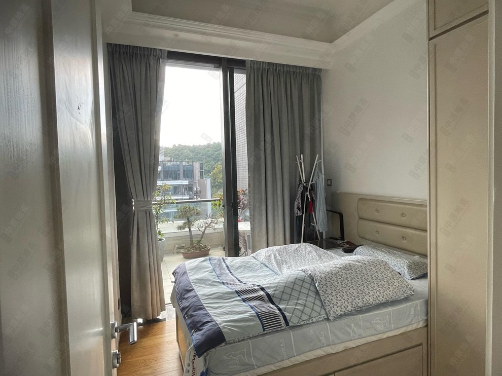 Unit Interior-Master Bedroom