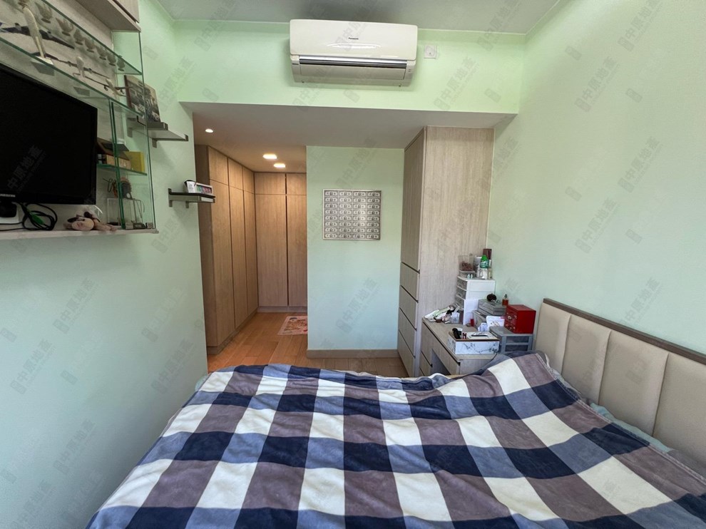 Unit Interior-Master Bedroom