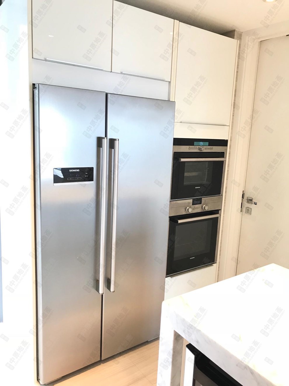 Unit Interior-Kitchen