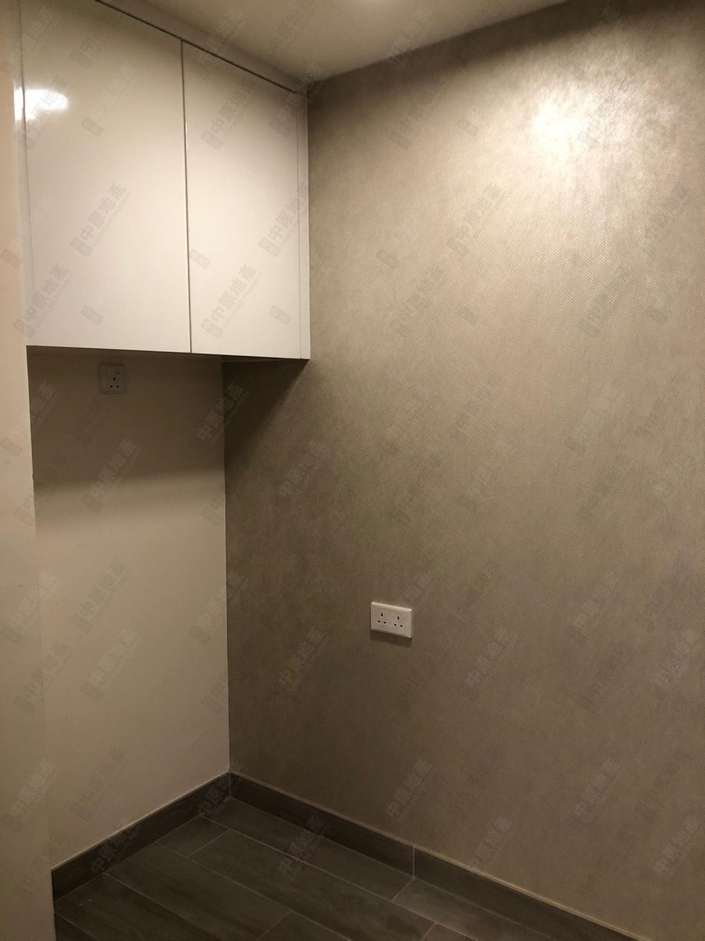Unit Interior-Corridor
