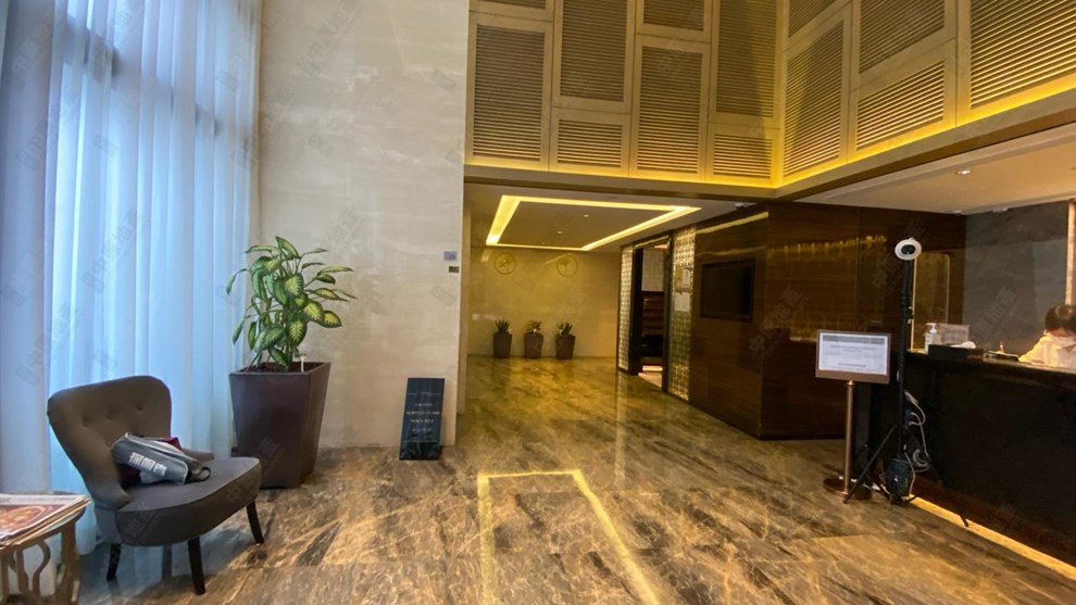 Building-Lobby